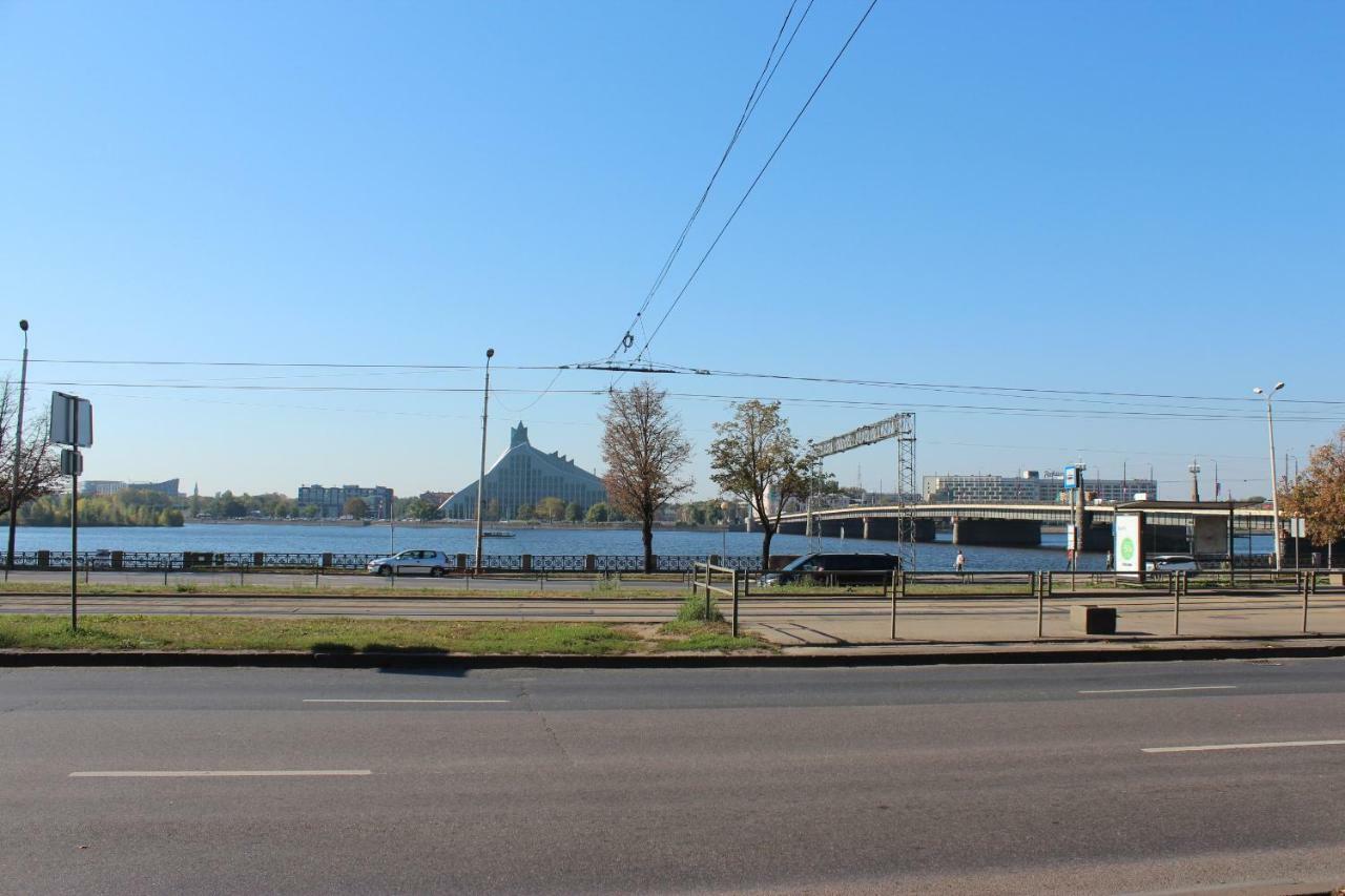 Appartement Three-bedroom On Peldu 19 *